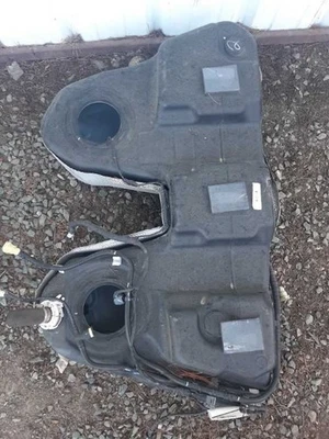 Tanque de combustible bajas emisiones 08-09 Ford Taurus X 8A4Z9002A Foto 1 de 4