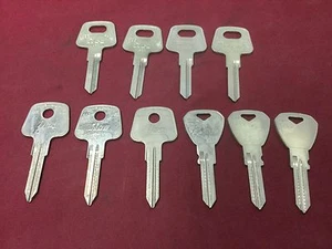 Yugo, Audi & Volkswagen by Ilco Automotive Key Blanks, Set of 10 - Locksmith - Picture 1 of 4