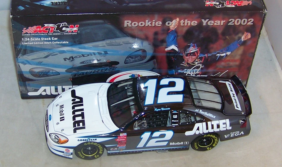 Ryan Newman 2002 Action #12 Alltel Mobil Rookie of The Year Taurus 1 24