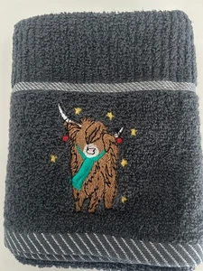 3 Geschirrtücher 100% Baumwolle Angus Highland Kuh Weihnachten in Grau 40cm x 75cm - Bild 1 von 1
