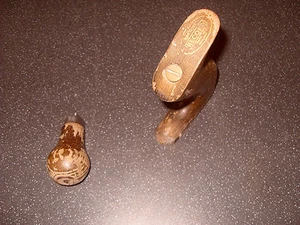 Spare Handles For A Record Fibre Board Plane - As Photo - Picture 1 of 1
