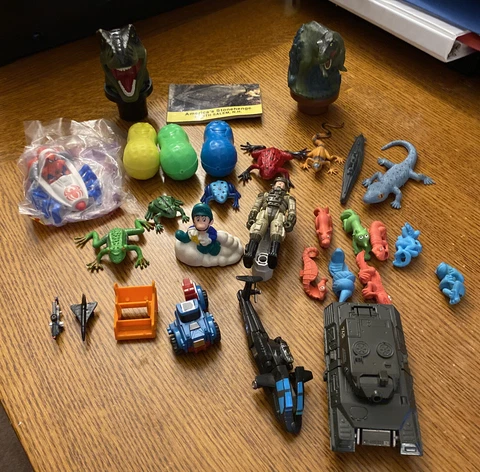 Vintage Toy Lot 1980s 1990s Transformers Mario Spider-Man Micro Machines Lot 30 Cover