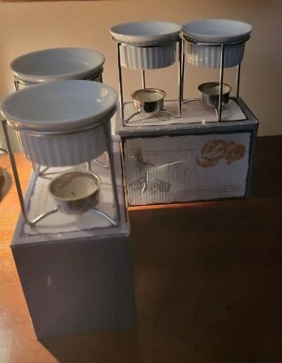 Nantucket Seafood Set of 4 Gently Used Butter Warmers and Seafood Bag - Image 1 of 4