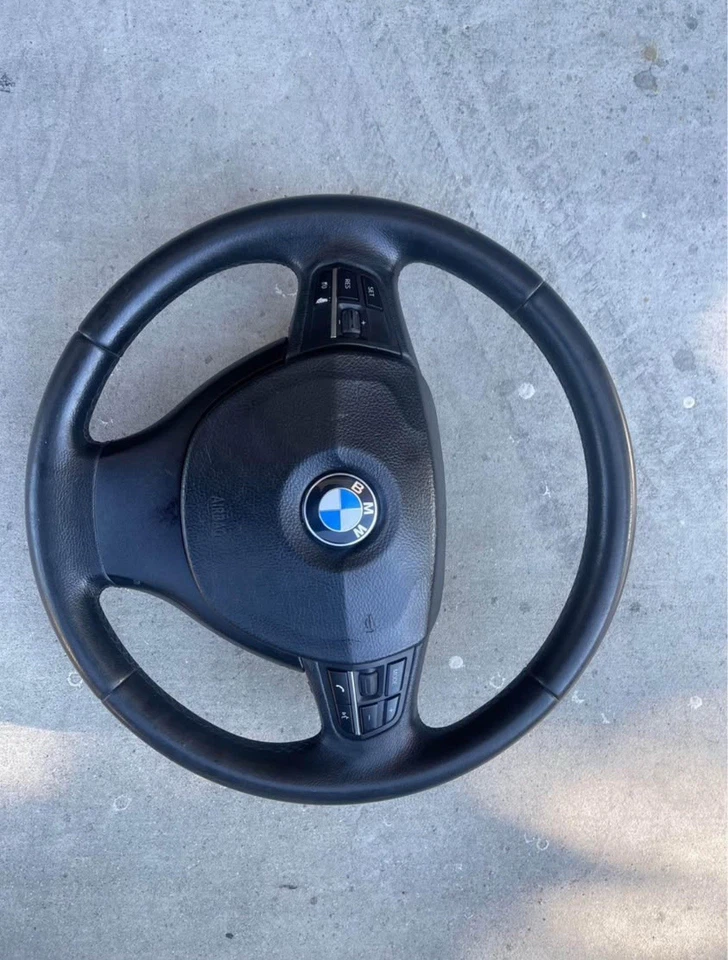 BMW F10 SERIE 5 520i 528i 530i 535i 540i 550i 2011-2015 volante fabricante de equipos originales Foto 1 de 1