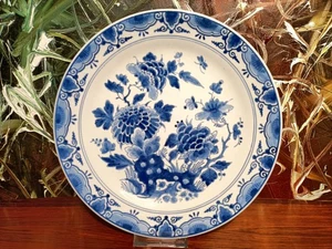 DELFT De Porceleyne Fles,  Wandteller Ø 25cm,  Blumendekor, handgemalt - Picture 1 of 4