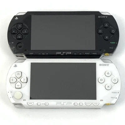Consola Sony PSP PSP-1000 Lote de 2 Para Piezas Reparación Japón 6771 UG Foto 1 de 4