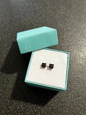 orecchini uomo - Immagine 1 di 2