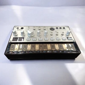 Korg VOLCA True Analog Bass Machine - Picture 1 of 6