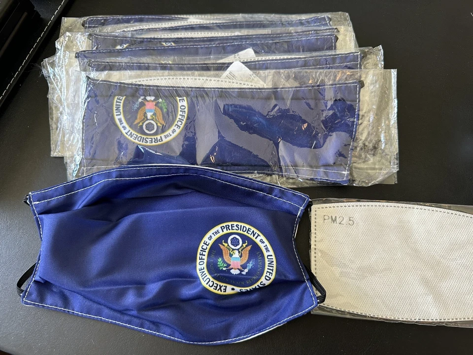 Oficina Ejecutiva del Presidente de los Estados Unidos Mascarilla Facial con Filtro LOTE 7 Foto 1 de 1