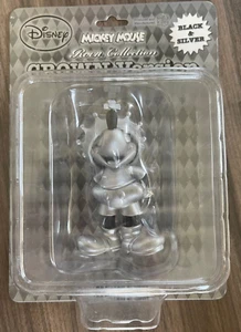 Mickey Mouse Crown Version Roen Collection Vinyl Figur NEU (unversiegelt) - Bild 1 von 3