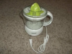 New BRENTWOOD Juicer Model JE601D Nice - Picture 1 of 2