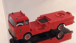 Mercedes LP 1418 - Solido - Red - Picture 1 of 7