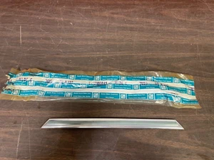 1980 1981 1982 1983 BUICK ELECTRA LOWER FRONT FENDER TRIM NOS GM 123 - Picture 1 of 5