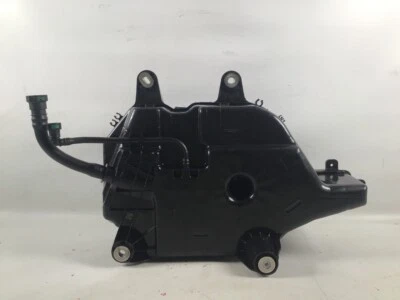 tanque de AdBlue FORD Transit V363 2.0 TDCi 125 kW 2.0 TDCi - Imagen 1 de 4