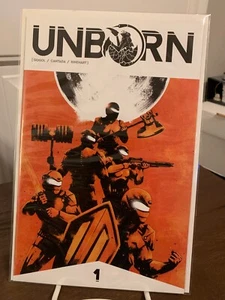 Unborn #1 Cvr A Maan House Source Point Press casi nuevo 2021 - Imagen 1 de 1