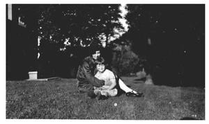LADY AND LITTLE GIRL ON GRASS,WISCONSIN DELLS,1920'S.VTG 4.3" x 2.4" PHOTO/11 - Picture 1 of 2