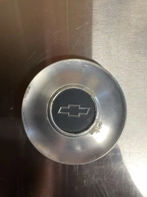 Chevrolet Monte Carlo Hubcap Lug Nut Cover Fits 2001-2003 - Image 1 of 2