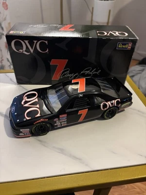 1 Acción 1:24 GEOFF BODINE Nº7 QVC ESCALA 1:24 POR REVELL FORD THUNDERBIRD Foto 1 de 4