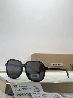 Gafas de sol para mujer Miu Miu Foto 1 de 3