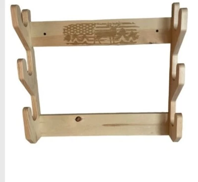 Bandera americana hecha por Amish ciervo buck madera de pino 3 pistolas estante grabado con láser Foto 1 de 4