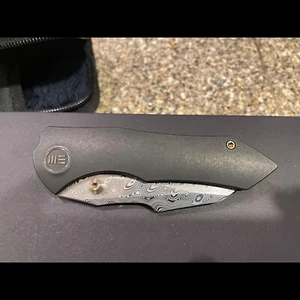 WE Knife High-fin Frame Lock Damasteel Black Titanium Pocket Knives - Picture 1 of 5