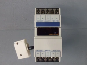 TSXAEG4110:TELEMECANIQUE,MODULE 4 EANA ISOLÉES +/-1, Reconditionné Garantie 1 An - Imagen 1 de 3