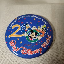 VTG Walt Disney World Yr 2000 Pin Back Button Celebrate the Future Hand in Hand