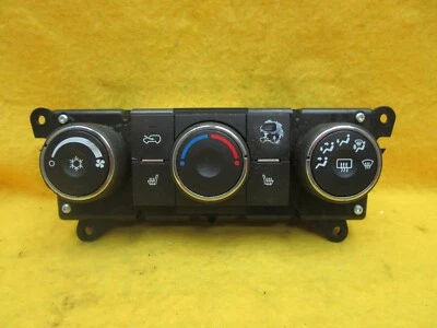 2008 Pontiac Torrent GXP  AC Heat Temperature Climate Control Switch PN 25863024 - Imagen 1 de 4