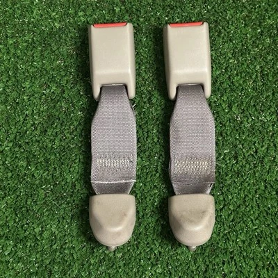 2001 2002 2003 2004 TOYOTA TACOMA REAR SEAT BELT BUCKLES PAIR EXTENDED CAB OAK - Image 1 of 3