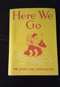 Janet And John Books (Pair) Excellent Condition - Picture 1 of 4