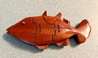 VTG RARE PETER CHAPMAN HAWAIIN TRIGGERFISH PUZZLE EXCELLENT CONDITION! - Image 1 of 4