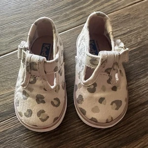 KEDS baby Girl Leopard Champion Shoes Size 2 GUC - Picture 1 of 6
