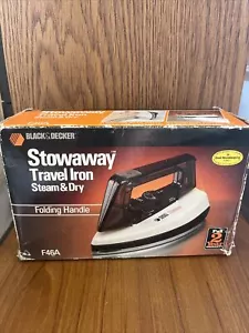 Black & Decker Stowaway Travel Iron Steam & Dry w/ Folding Handle 1988 Vintage - Picture 1 of 5