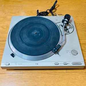 Pioneer PL-350 PL350 turntable - Picture 1 of 14