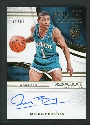 2024-25 MUGGSY BOGUES 72/99 АВТО PANINI БЕЗУПРЕЧНАЯ КОЛЛЕКЦИЯ АВТОГРАФЫ - Изображение 1 из 2