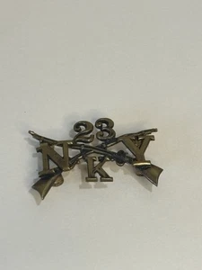Insignia Collar Ejército de Estados Unidos Nueva York 1900 Primera Guerra Mundial Latón 23º Regimiento Compañía K - Imagen 1 de 2