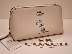 Estuche de cosméticos Coach X Peanuts Snoopy, cuero de becerro blanco edición limitada-F65208 - Imagen 1 de 13