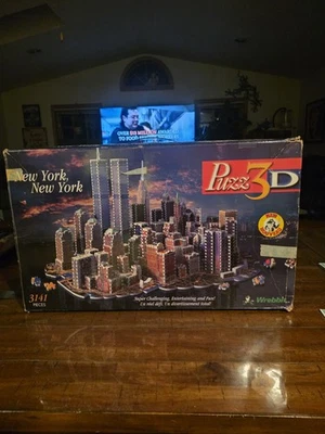 Puzz3d New York, New York 3D Puzzle 3141 Pieces Wrebbit 1997 Counted 3168 Pieces - Image 1 of 4