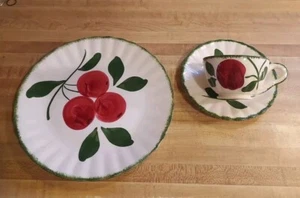 VTG Blue Ridge Southern Potteries Crab Apple Trio Dinner Plate, Tea Cup, Saucer - Picture 1 of 16