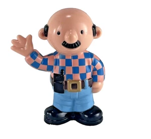 Bob the Builder Farmer Pickles Replacement Figure Farmhouse Playset Barn 2001 - Picture 1 of 6