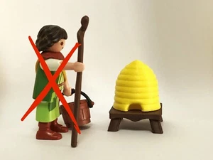 FIGURA PLAYMOBIL COLMENA CON MESA GRANJA BELEN MERCADO MEDIEVAL NO INCLUIDA - Imagen 1 de 3