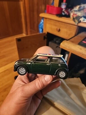 Mini Cooper S Diecast Car 1:28 Green w/ Union Jack 5" Kinsmart Pull Back - Image 1 of 4