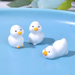 Cute Mini Yellow Ducks Ornament Tiny Duck Resin Handicraft Dollhouse Decorations - Photo 1/12