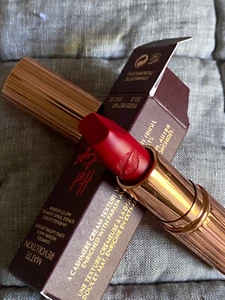 Charlotte Tilbury Matte Revolution Red Lipstick 3.5g Carina’s Love Hydrating - Picture 1 of 9