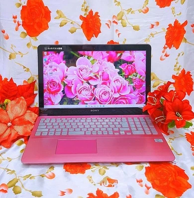 Core i7-3rd Gen Laptop - 8GB RAM - 256GB SSD - Slim - Touch Panel - Used - Image 1 of 4