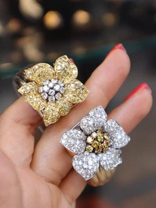 10K Gold Yellow & White Lab Grown Diamond Flower Cocktail Bracelet Fine Jeweller - Picture 1 of 10