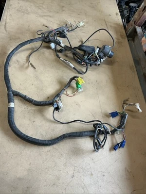 88-97 Suzuki Katana 600 GSX600F Main Engine Wiring Harness Foto 1 de 4