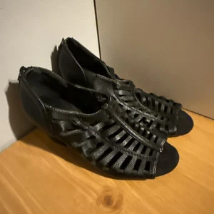 Women’s Size 6 Black Strappy Open Toe Shoes By Easy Street Easy Flex Comfort - Picture 1 of 7
