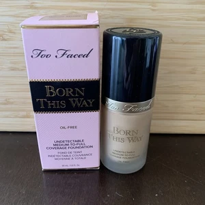 Too Faced Born This Way OIL FREE Undetectable Foundation - Warm Nude - 1 Oz NEW - Picture 1 of 9