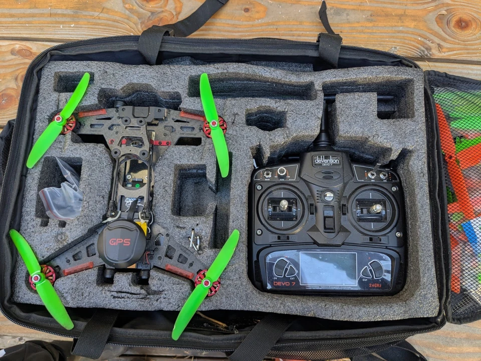 Walkera Runner 250 Drohne + viel Zubehör/Ersatzteile! - Bild 1 von 4